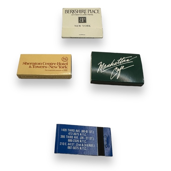 Vintage Manhattan NYC Matchbooks 1970s 1980s Manhattan Cafe Sheraton LOT OF 4 - Picture 3 of 9